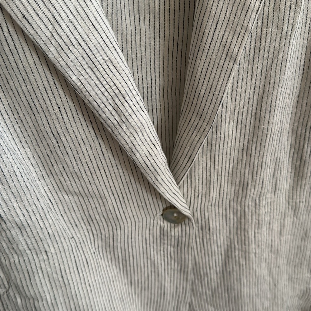 NEW- Women’s linen Jacket - Picture 4 of 6